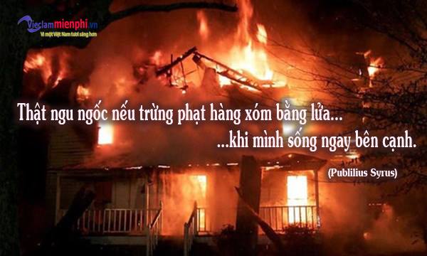 that-ngu-ngoc-neu-trung-phat-hang-xom-bang-lua-khi-minh-song-ngay-ben-canh.jpg